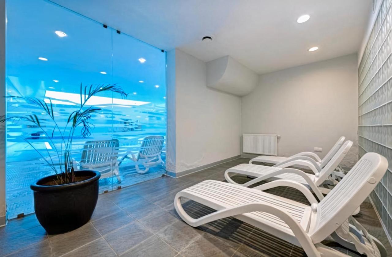 Riverview Apartament Waterline Spa & Pool Gdańsk Exterior foto